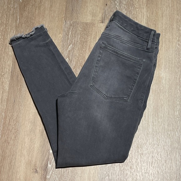Good American Denim - Good American Good Legs Crop High Rise Distressed Fray Hem Gray Jeans Size 10/30